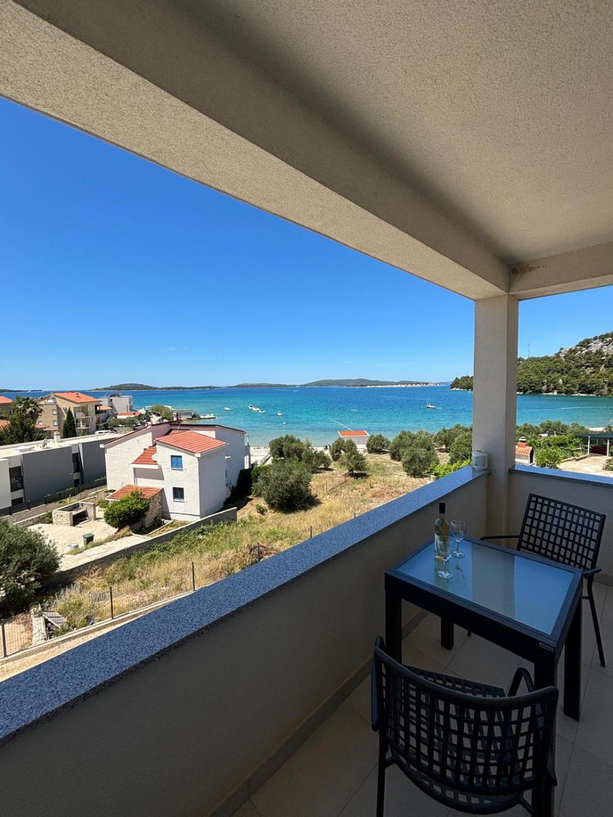 Sea View Apartments ザボリッチ エクステリア 写真