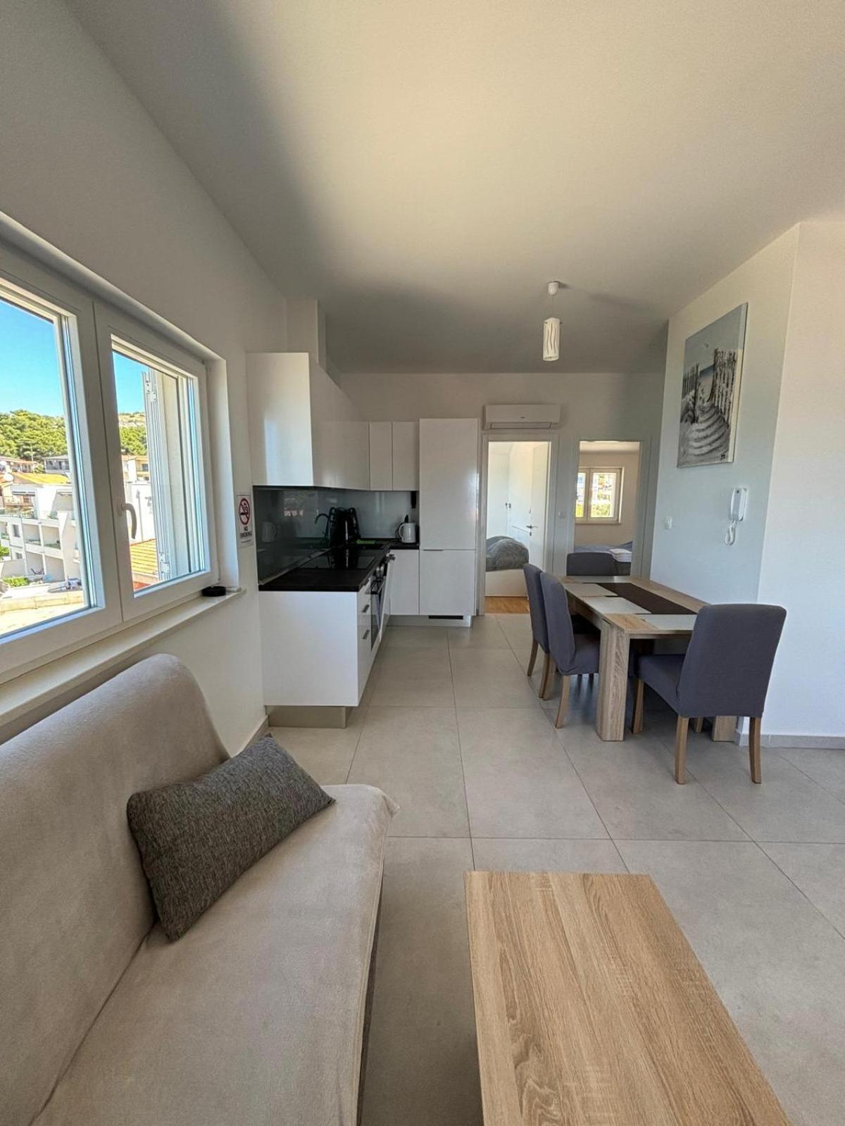 Sea View Apartments ザボリッチ エクステリア 写真